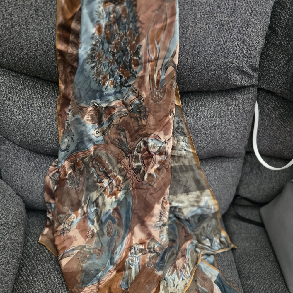Multicolor Abstract Scarf - image 5